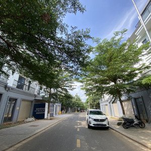 bán nhà tại ecocitybmt , căn duy nhất giá tốt nhất