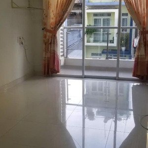 cho thuê căn hộ chung cư 63m2, 10 triệu, lạc long quân, q11, hcm