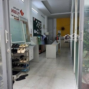 cho thuê nhà hẻm 3m(xm) cách mạng tháng 8, p. 5, q. tân bình giá 15tr/th