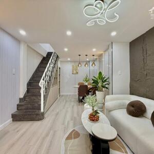 Bán siêu phẩm nhà 3 tầng kiệt oto đường Đỗ Quang, giá chỉ nhỉnh 3 tỷ.