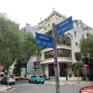 cho thuê nhà kinh doanh đường lê thánh tôn q1, 100m2 sử dụng, cách 1 nhà ra mặt tiền, thuê lâu dài,