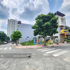 hàng đẹp độc tôn. sát hcm chỉ 8km. 6.5x13 dĩ an ngay vincom chỉ 3.45 tỉ.lh 