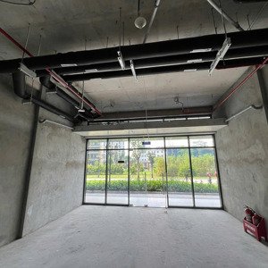 chủ shop cần cho thuê gấp căn shop sa1 mặt sảnh, 43m2, giá 40tr có thương lượng