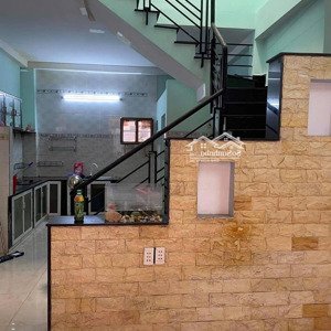 bán nhà hẻm lê văn khương, p. hiệp thành, q12 dt: 4 x 8.5m, kc: 1 lầu mới 2pn. 2wc giá 1,9 tỷ