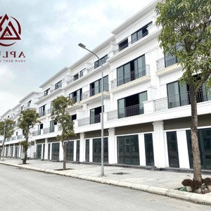 flc tropical tp hạ long. giá 12tr/m2. đường trục chính dự án. đi 50m ra tới biển. 