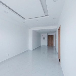 căn hộ sẵn sổ hồng trao tay chỉ 2,450 tỷ cho căn 84m2 ngay ql1a và võ văn kiệt 