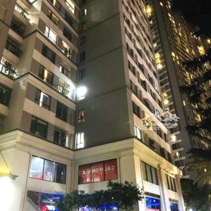 bán căn hộ times city 2 phòng ngủ, có slot ô tô, tặng full nội thất 84m2