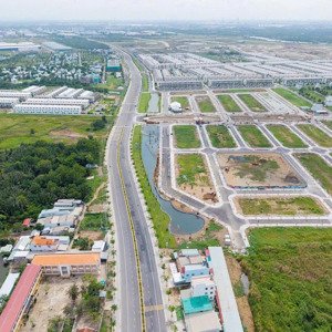 chuyển nhượng nền shophouse mặt tiền đường 40m, sổ đỏ sẵn, trả góp 18 tháng ck 5%.lh:0903282499