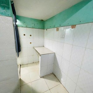 còn 1 phòng cho thuê sát chợ thành nam, đối diện acecook, kp1b, an phú, thuận an- giá chỉ 1tr/tháng
