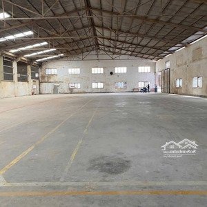 cho thuê kho trong kcn sóng thần 1 dĩ an có cắt nhỏ 1000m2 hoặc hơn theo nhu cầu, có dock cont
