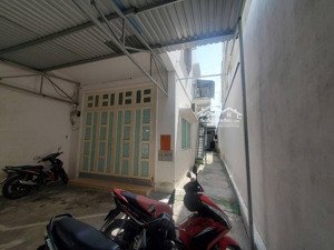 Siêu Hiếm Hẻm Nhựa 4m Diện Tích Lớn Thông Số đẹp Nở Hậu - Khu Làng đh Bủa Vây - Phù Hợp Chdv + Ks