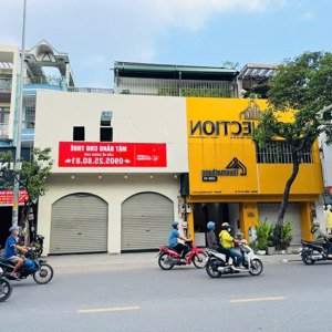 chủ cần tiền bán mặt tiền huỳnh văn bánh (7x18m) cn 125m nở hậu 10m 4tầng hdt 95tr/th chỉ 32 tỷ tl