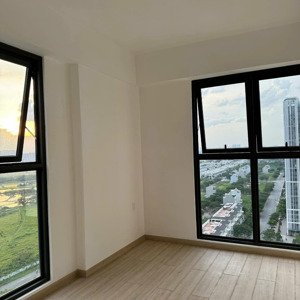 căn hộ có ban công 2 pn + 2 wc chỉ 2 tỷ 800 trung tâm quận 2. ký hđmb với 10%.