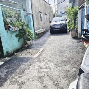bán nhà linh tây - thủ đức - xe hơi - ở ngay
