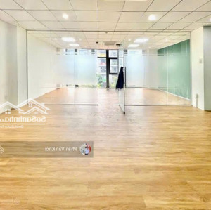 cho thuê văn phòng 80m2, có bảo vệ, thang máy, ban công tại đường nguyễn thị nhung vạn phúc