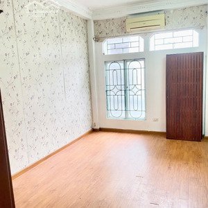 cho thuê nhà riêng 30m2 x 5 tầng ngõ 58 thanh bình, mỗ lao, hà đông giá 7,5tr full đồ