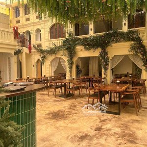 bán villa kinh doanh mặt tiền xuân thuỷ-thảo điền dòng tiền sẵn hđ thuê 90tr/tháng còn 4 năm
