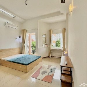 studio ban công free xe tại quận 7