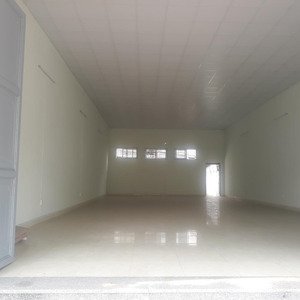 cho thuê nhà 161 nguyễn văn linh, ngang 8m, đoạn đẹp và thuận tiện giao thông