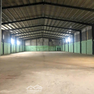 cho thuê xưởng khuôn viên 1800m, xuân thới sơn, hóc môn