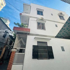 giảm 200 triệu bán nhà 2 mặt tiền hẻm hoàng hoa thám, nha trang gần biển, trung tâm sầm uất
