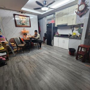 chcc 40m2 - chỉ nhỉnh 1 tỷ - 1 phòng ngủ ngõ 355 sầm uất nhất xuân đỉnh