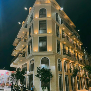 bán dự án khu phố thương mại hoàng gia luxury bình chánh sổ sẵn nhận nhà liền tay chỉ 30% (tầm 2tỷ)
