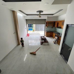 nhà đẹp mới tinh 3pn 3wc sẵn nội thất 2mặt hẻm thoáng mát, hẻm oto gần đỗ xuân hợp q9