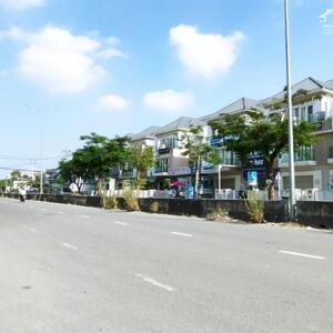 Cần bán nhà phố 1 trong 6 lô đặc biệt mặt tiền Liên Phường khu Tháp mười Merita KĐ, Q9 140m2, 27 tỷ