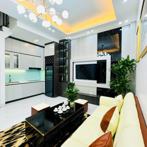 bán nhà ngõ thuỵ khuyê ,tây hồ ,diện tích 30m2,thiết kế 5 tầng,mặt tiền 5m2,giá 8,6 tỷ