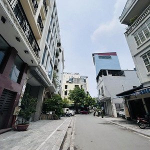 mảnh đất xây toà văn phòng view hồ tây, 140m2 mặt tiền: 6.8m, ngõ thông ô tô qua đất, giá: 29.4 tỷ