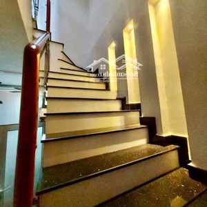 nhà full nội thất giáp tên lửa 4x18,3.5 tấm, 4 phòng