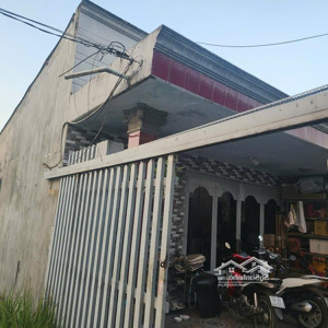 cho thuê nhà cấp 4 hẻm xe hơi đường lò lu trường thạnh q.9 ( gần khu công nghệ cao)