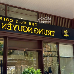 bán shophouse 180m2 giá 45 tỷ, sẳn sổ, đang có sẳn hđ thuê tại the galleria metropole.