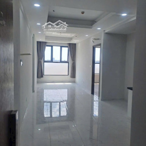 chính chủ bán căn hộ 65m2 2pn 2wc ( không ban công) 1,7 tỷ