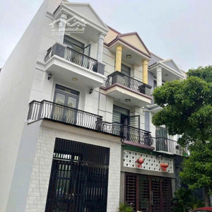 nhà kdc phúc đạt, p. phú lợi, thủ dầu một, bình dương diện tích: 64m2 giá 4.290 tỷ lh 