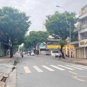 bán biệt thự mặt tiền 88ab tân canh, p1, tân bình, dt: 10x28m, dtsd 350m2, 3 lầu. lh 