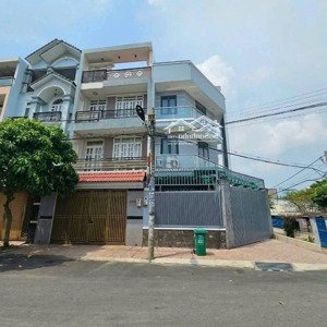 biệt thự mini 8x18m đối diện công viên góc 2 mặt tiền đường 12m thông 1/ nguyễn thị búp q12