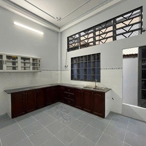 bán nhà 2 lầu, đẹp đường gò dầu_p.tân quý, 4.3 x14m, sổ mới, giá: 6.1 tỷ tl_lh: 