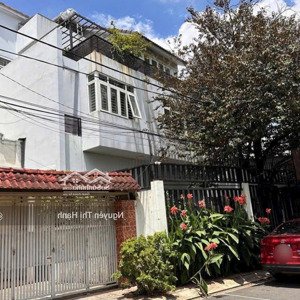 bán biệt thự 2 mặt tiền trước sau, trung tâm phường hiệp phú, quận 9 - gần ngã tư thủ đức