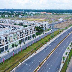 giỏ hàng hiếm: đất nền 2 mặt tiền đường rộng 40m và 50m, kề trung tâm hcm , sổ đỏ riêng từng nền