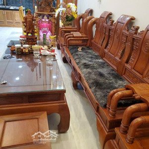 cần bán nhà 3 tầng kđt hà quang 1, nha trang. đã có sổ hoàn công. gồm 5 căn hộ. sổ hoàn công