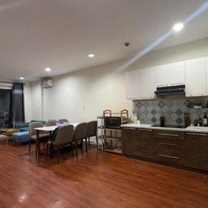 cần bán căn hộ chung cư carina plaza quận 8, 99m2, 2pn, nhà trống dễ decor, đã có sổ