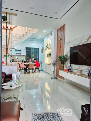 đường nhựa 8m - mặt tiền kinh doanh đa ngành nghề nguyễn văn khối, phường 9, gò vấp