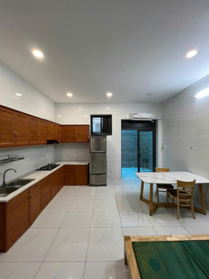cho thuê phòng kdc đại phúc đường phạm hùng gần đh.văn hiến 40m2.full nội thất,giá: 5/tháng