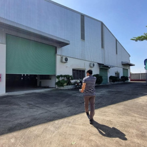 cho thuê nhà xưởng 4100m2 kcn tân phú trung, tp hcm. pccc tự động, trạm hạ thế. giá 470 triệu
