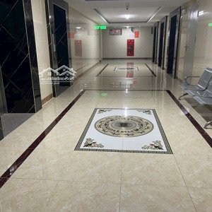 chính chủ bán căn hộ 2 ngủ 72m2 full đồ hướng đông nam