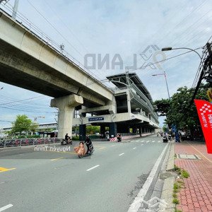 nhà c4 đường rộng 8m, cách ga metro - song hành xlhn chỉ 300m, hệ số 5.0- xd cao tầng,ngang 7.8m