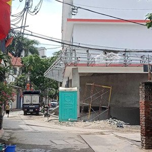 bán đất quận tây hồ,200m2 mặt tiền 15m lô góc ô tô vào kinh doanh tốt giá 140 tr 