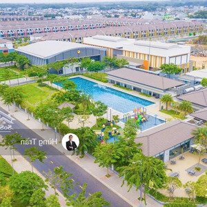 bán nhà liền kề 3 tầng đối diện the sun sport center sun casa central